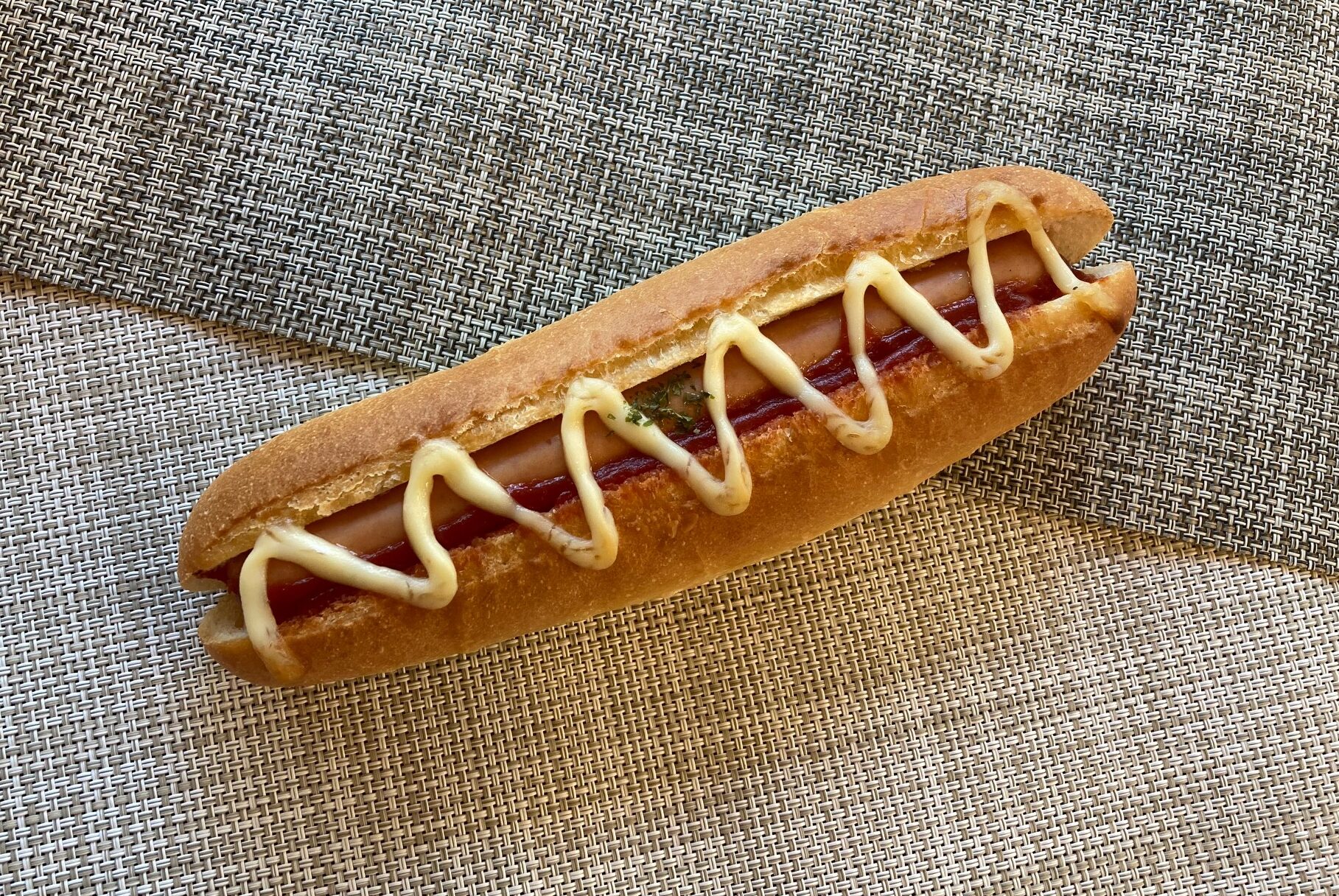 あらびきホットドック