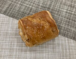 塩バタークルミパン