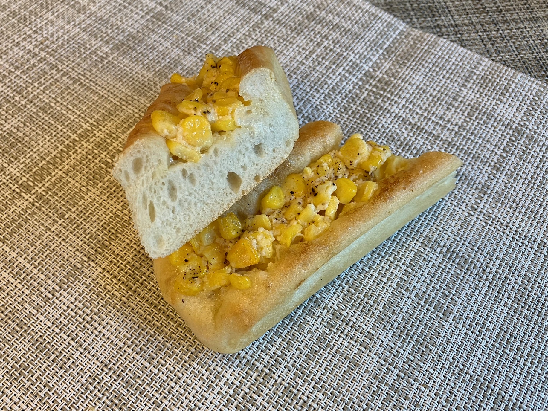 スティックピザ（コーンマヨ）